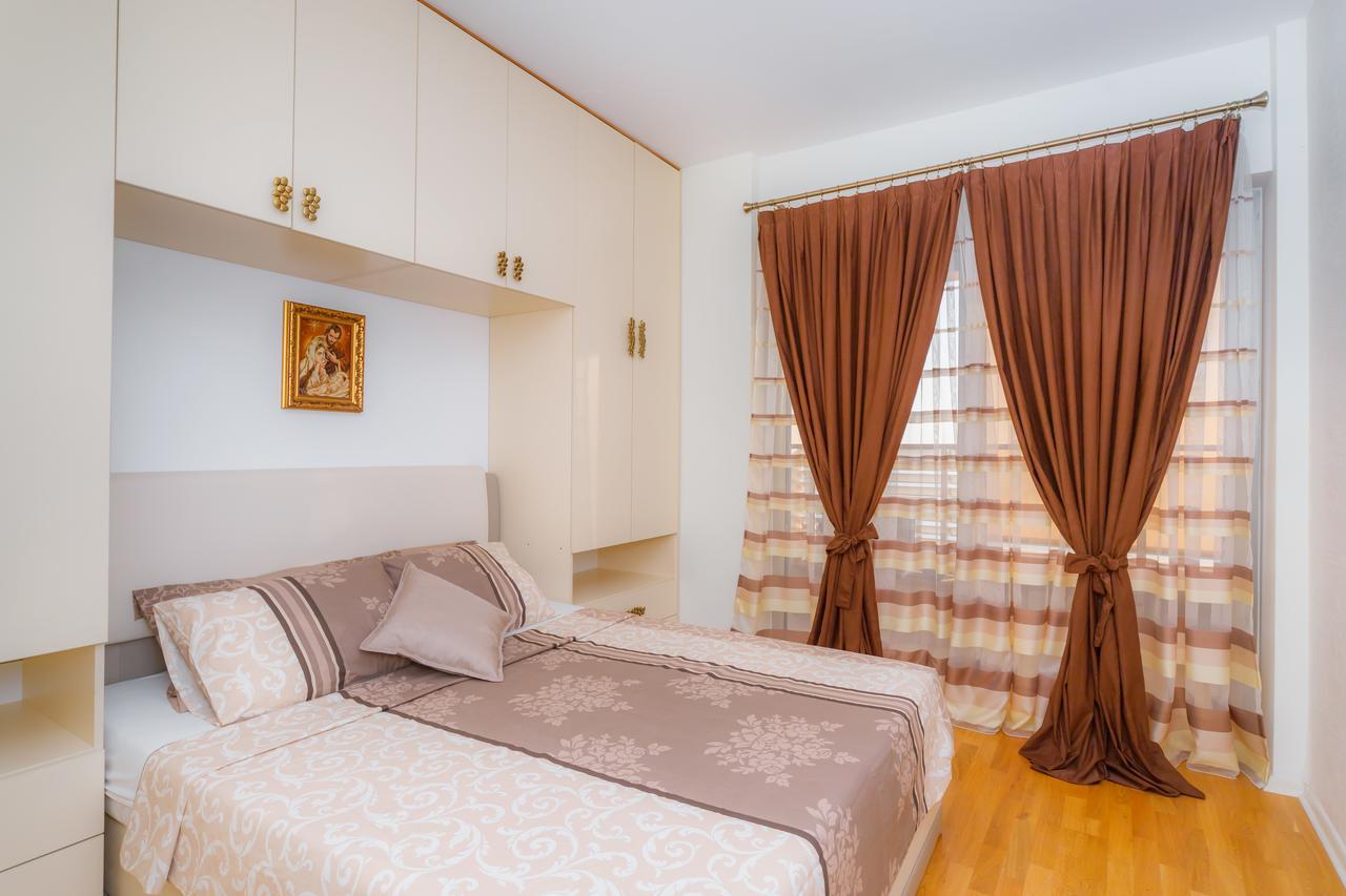 Harmony Apartment บุดวา ภายนอก รูปภาพ